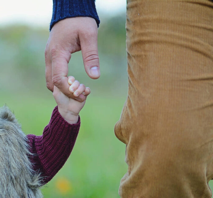 Paternidad y crianza igualitaria: El cambio de roles en la sociedad actual