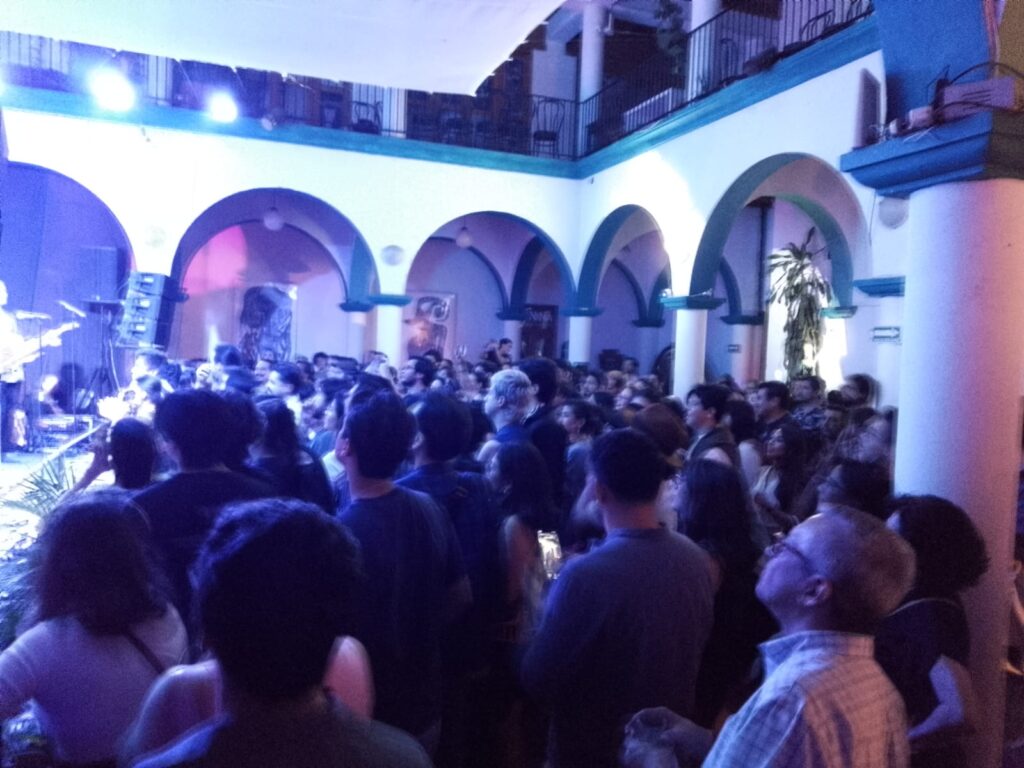 The Guapos se presentó en el Foro Cultural Tierra Luna