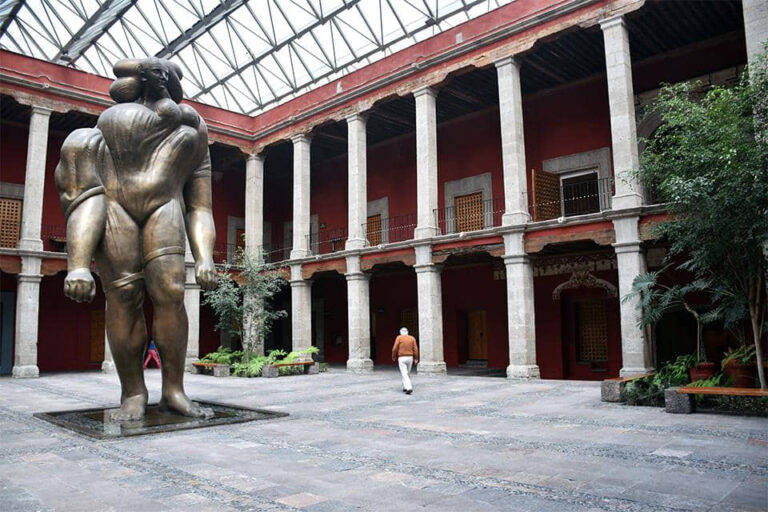 CDMX alberga la XXXI entrega de los Premios Internacionales Gaviota en el Museo José Luis Cuevas