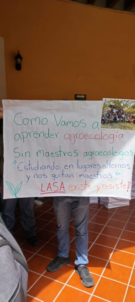 Estudiantes de Agroecología preparan protesta en la UV por situación de docente